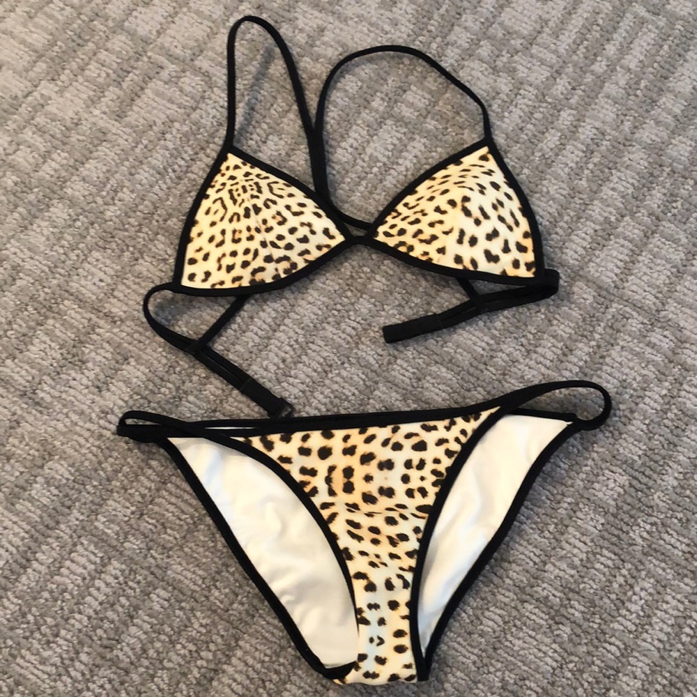 Victoria secret leopard bikini